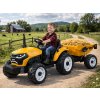 Elektrický traktor s přívěsem žlutý