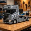 Dálkově ovládaný RC model tahače Scania Huina 1501 1:18 šedostříbrný 3